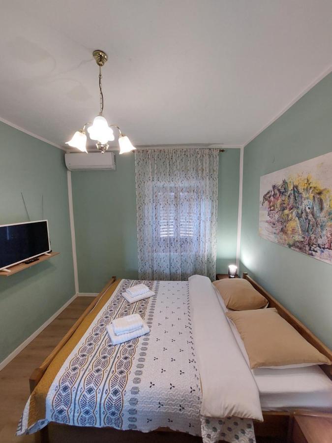 Agrotourism Galic Krka Hotel Drinovci Kültér fotó