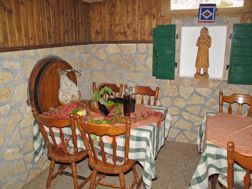 Agrotourism Galic Krka Hotel Drinovci Kültér fotó
