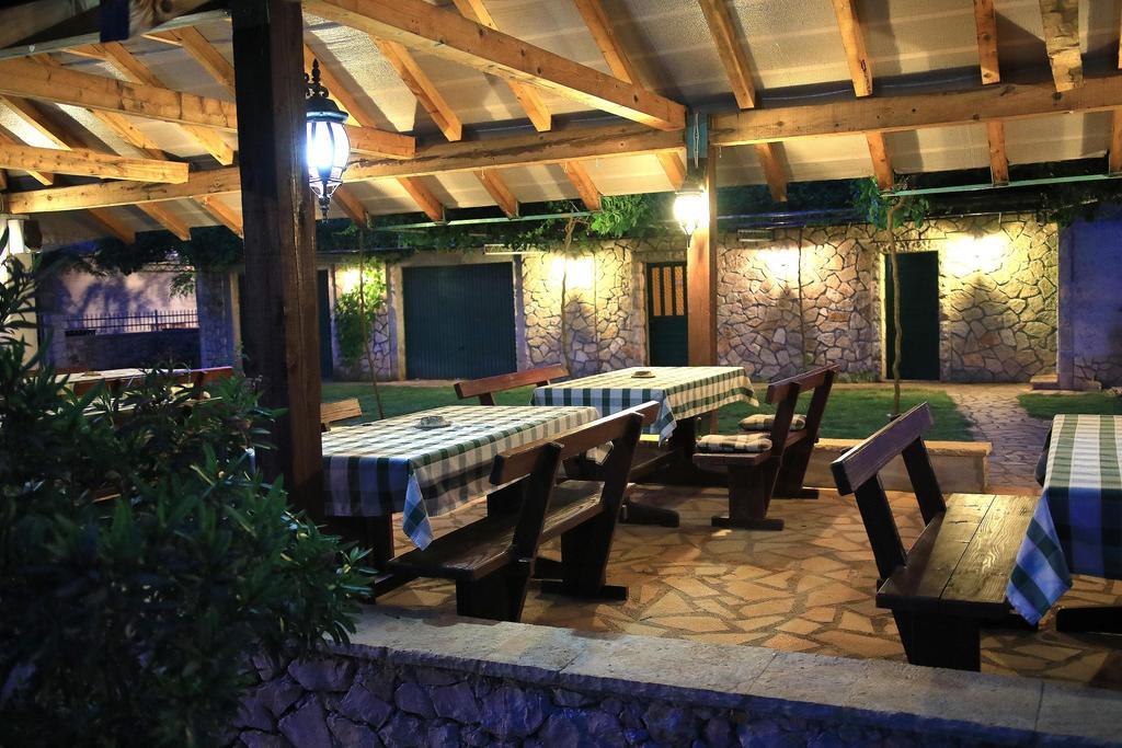 Agrotourism Galic Krka Hotel Drinovci Kültér fotó