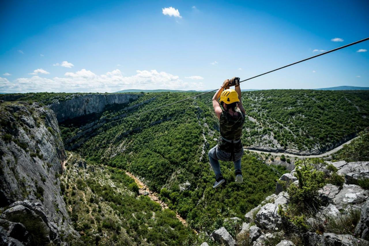 Agrotourism Galic Krka Hotel Drinovci Kültér fotó