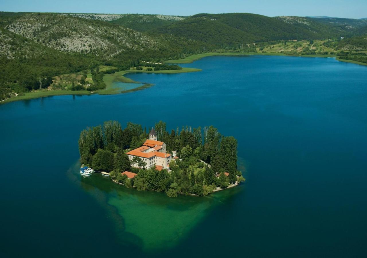 Agrotourism Galic Krka Hotel Drinovci Kültér fotó